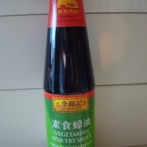 Lee Kum Kee brand Vegetarian Stir Fry Sauce 510G.)