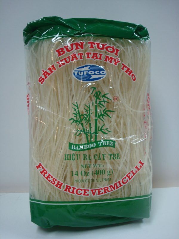 Bamboo Tree Fresh Rice Vermicelli 400g.(Bihon Style)